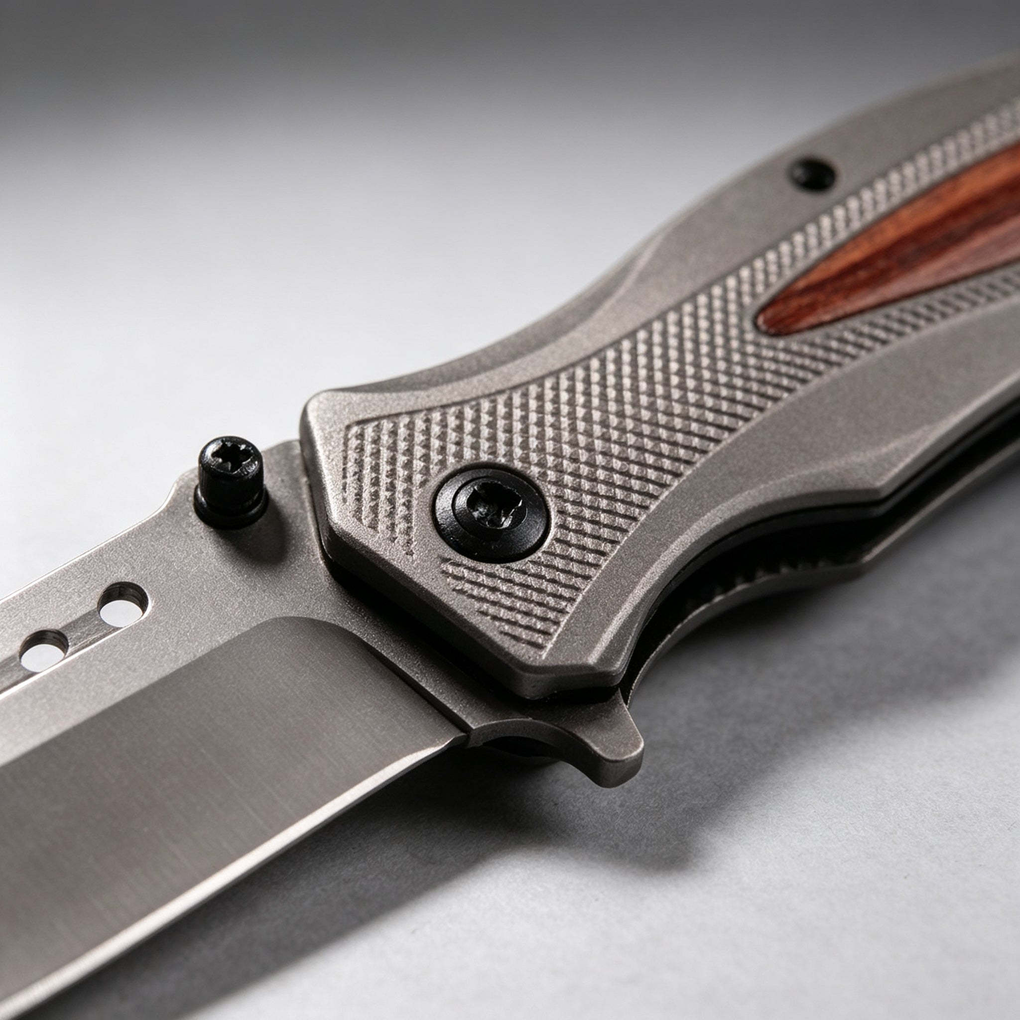 F85 Bearing Folding Knife – 228mm · 235g — view 3