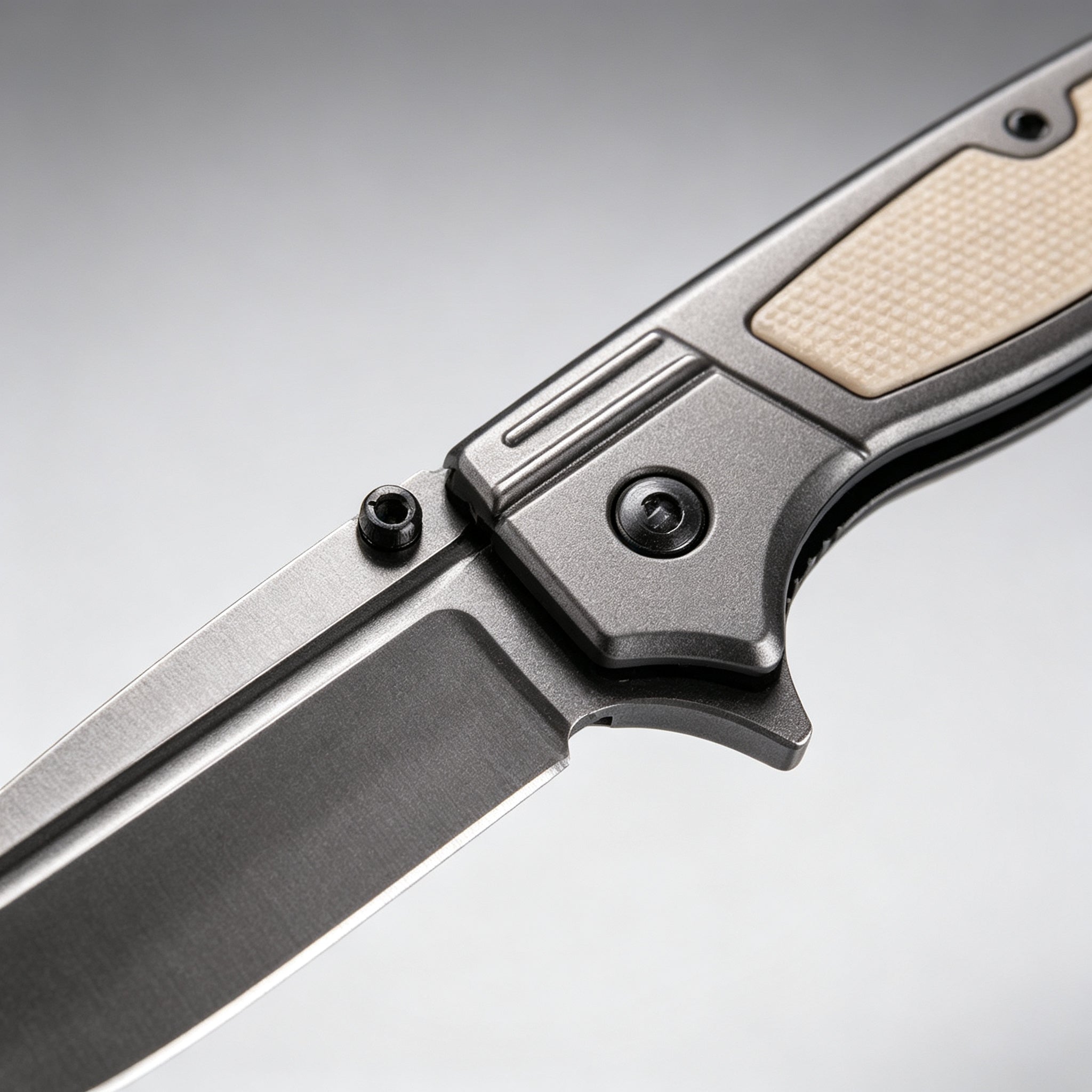 F81 Folding Knife – 205mm · 210g — view 3