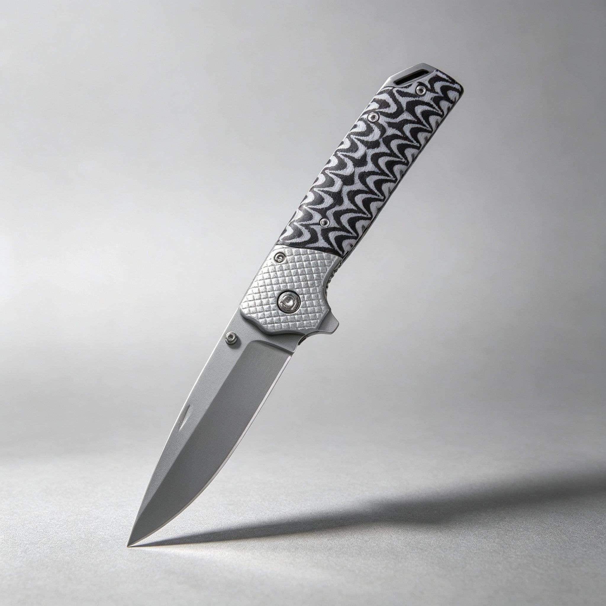 F217 Bearing Folding Knife – 220mm · 173g — view 2