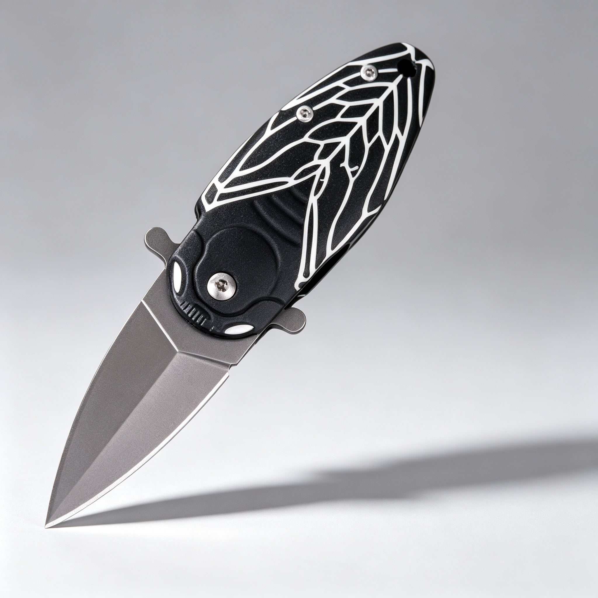 F159 Folding Knife Double-Edge Serrated – 180mm · 205g — view 2